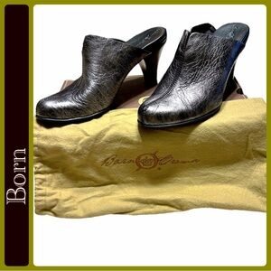 🆕 Born Metallic Pewter Leather Slip On Mules